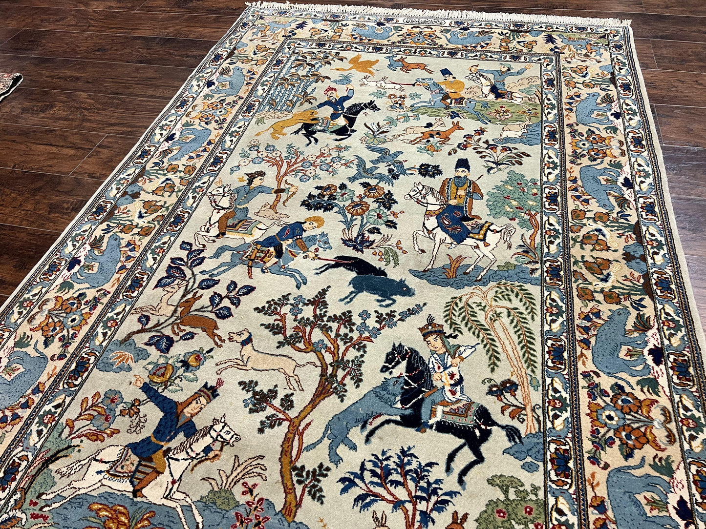 Persian Kashan Pictorial Rug 4.6 x 7, Hunting Scene, SIgned by Masterweaver, Animal Pictorials, Rare, Handmade, Wool, Vintage, Very Fine