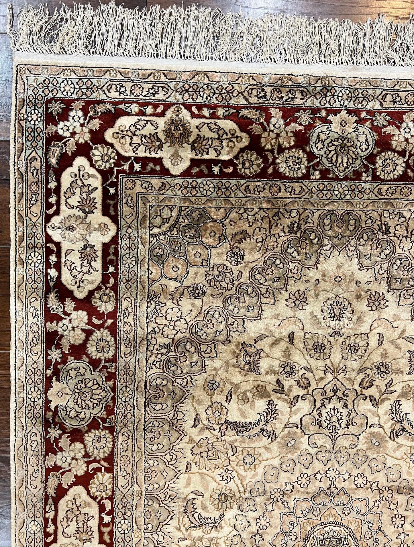 Silk Indian Kashmiri Rug 4x6 ft, Floral Medallion Hand Knotted Handmade Oriental Carpet, Vintage, Cream Burgundy, Very Fine Silk Rug 4 x 6