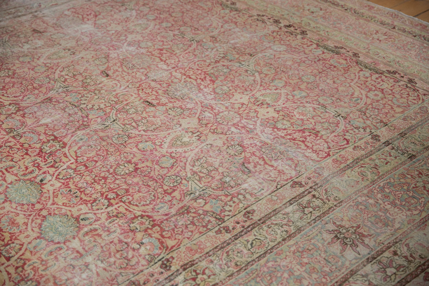 9.5x18.5 Antique Distressed Kermanshah Carpet