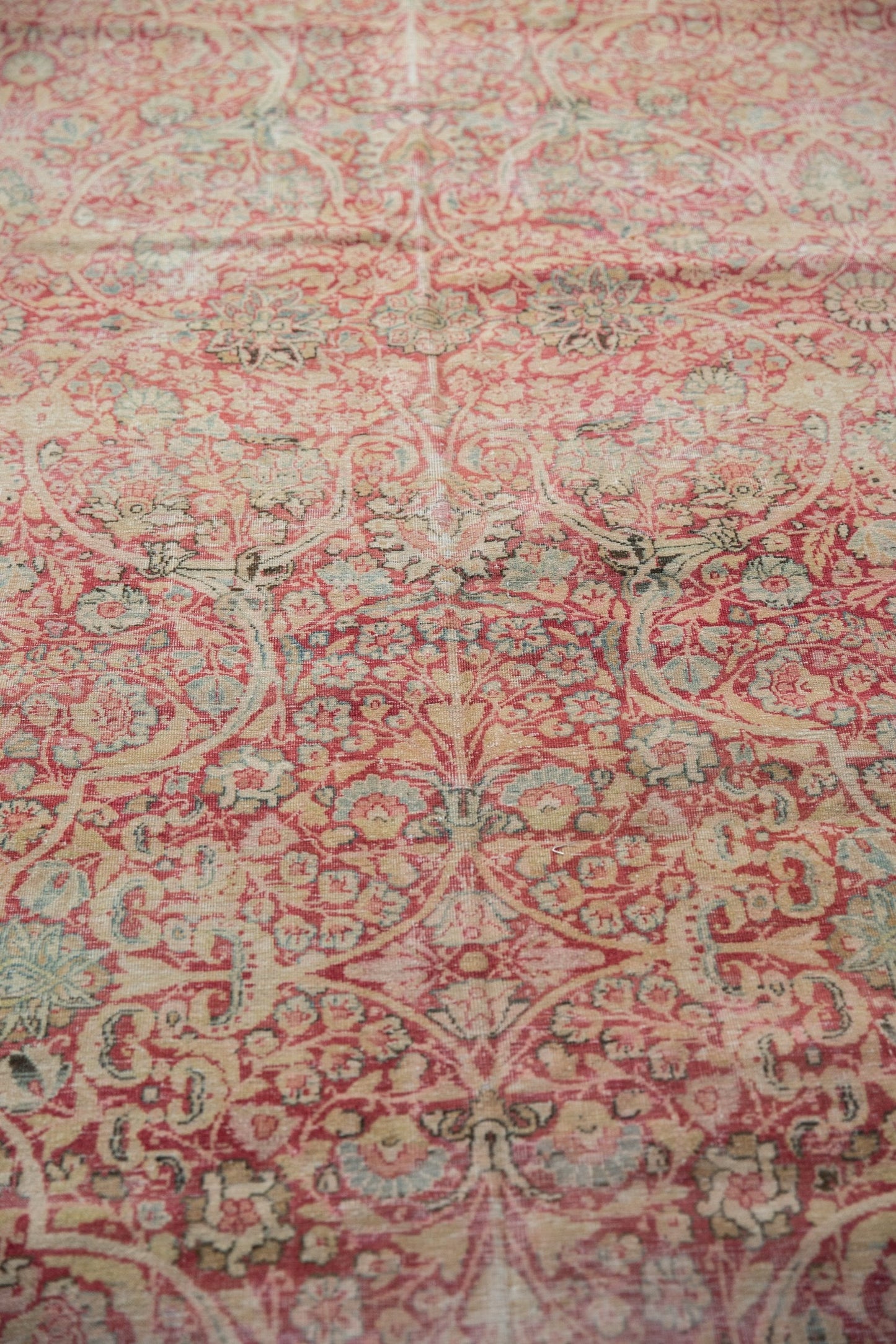 9.5x18.5 Antique Distressed Kermanshah Carpet