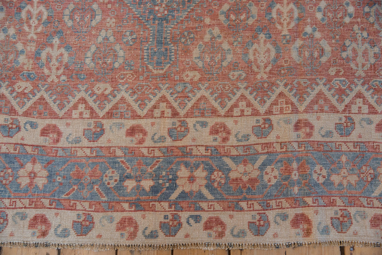 7.5x10 Vintage Distressed Qashqai Carpet