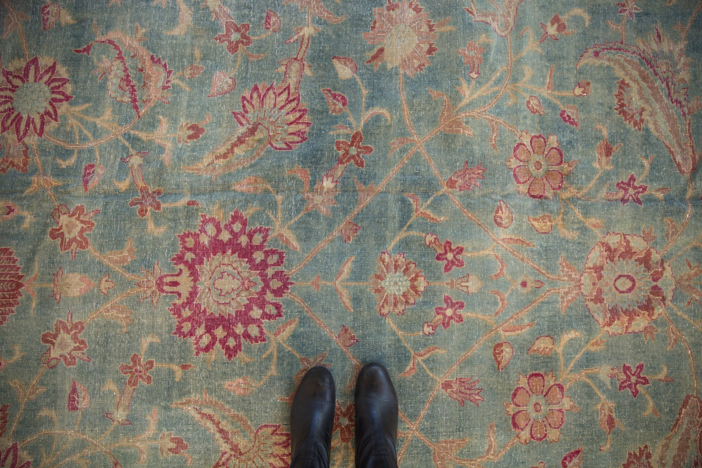 11.5x17 Vintage Distressed Yezd Carpet