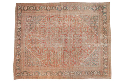 10.5x13 Vintage Distressed Mahal Carpet