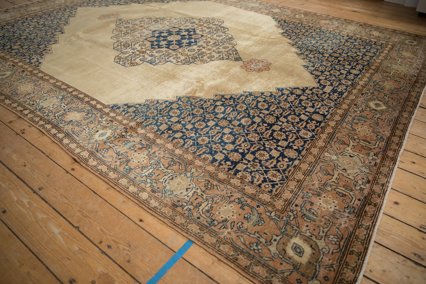 8.5x11 Vintage Distressed Tabriz Carpet