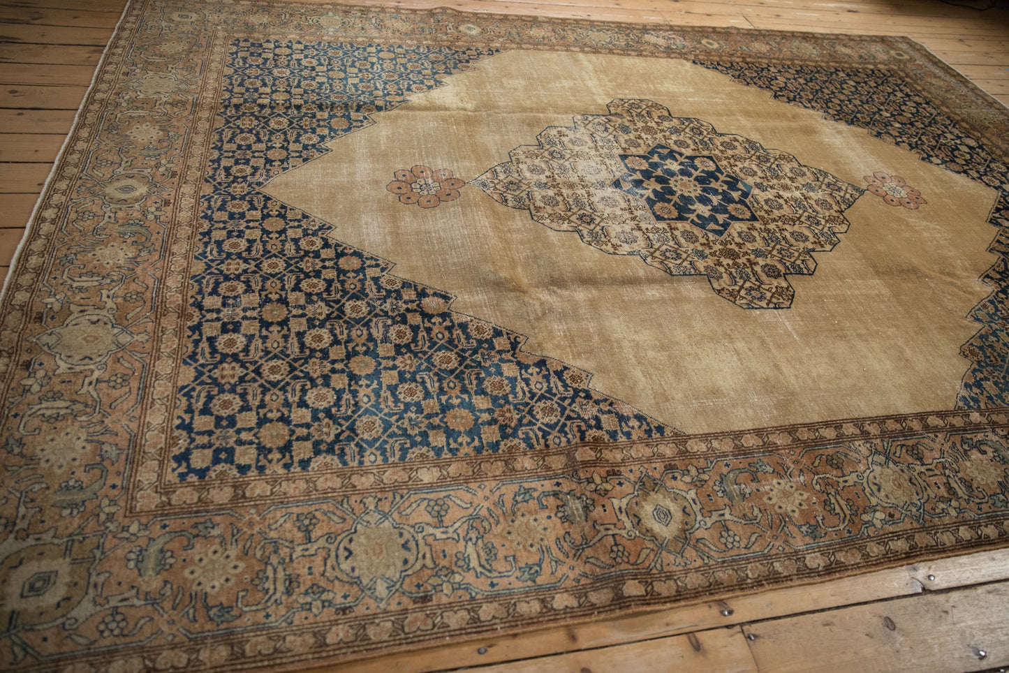 8.5x11 Vintage Distressed Tabriz Carpet