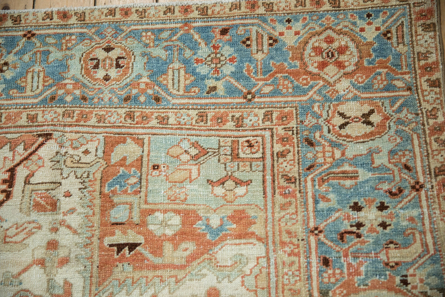 7.5x10.5 Vintage Distressed Heriz Carpet