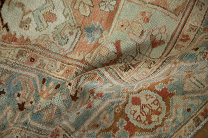 7.5x10.5 Vintage Distressed Heriz Carpet
