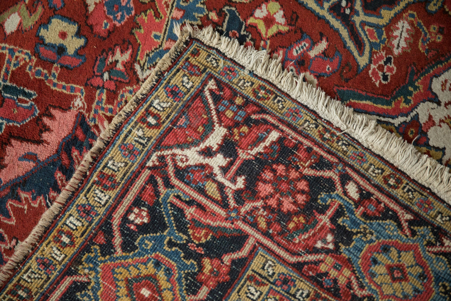 8x11 Vintage Ahar Carpet