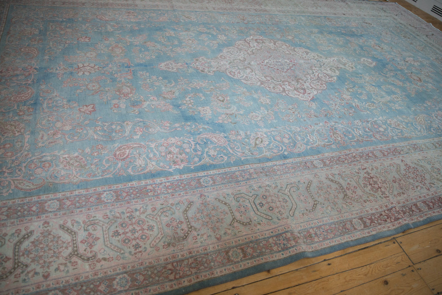 10x16.5 Vintage Distressed Meshed Carpet