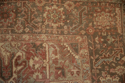 8x11.5 Vintage Distressed Heriz Carpet