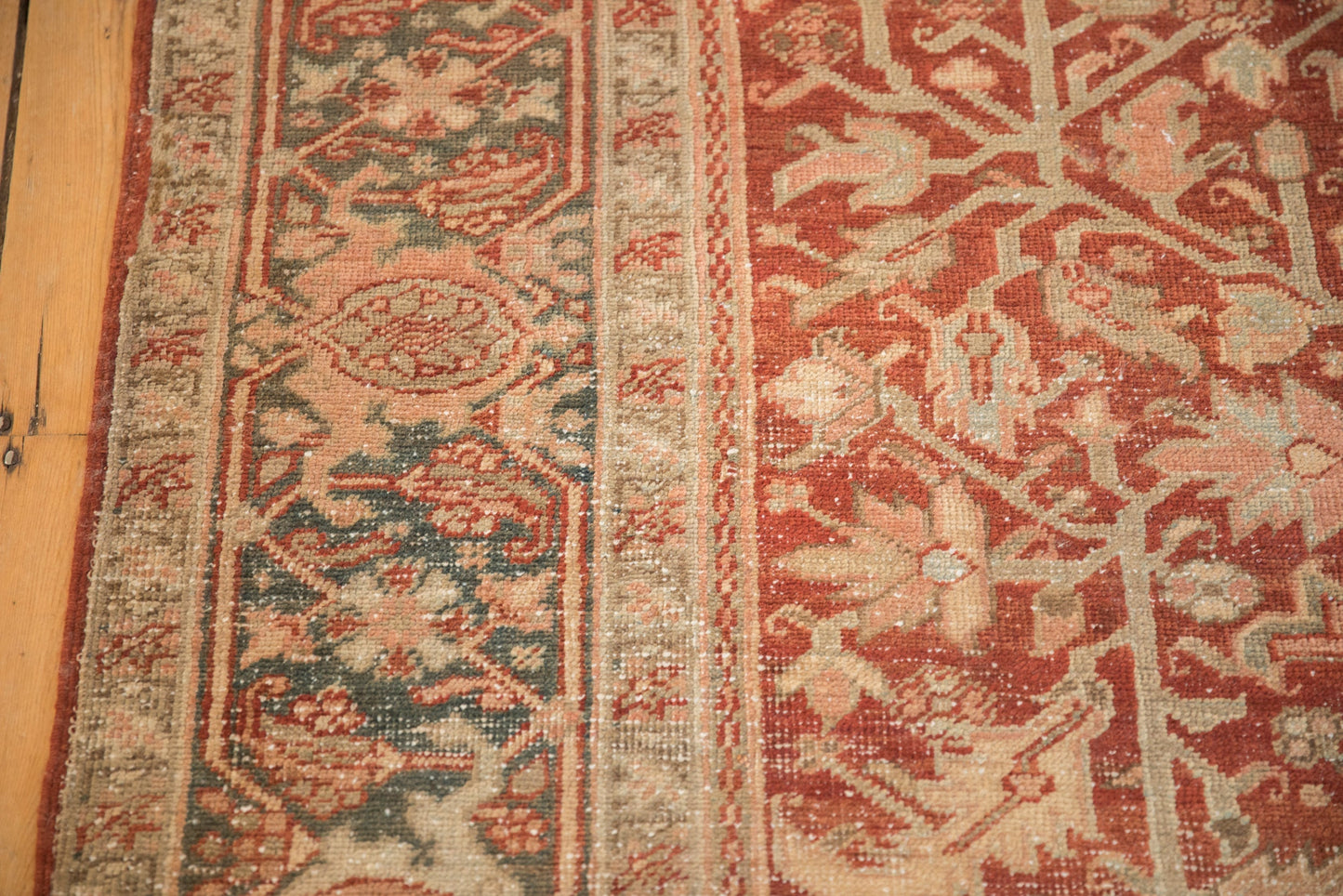 8x11.5 Vintage Fine Distressed Heriz Carpet