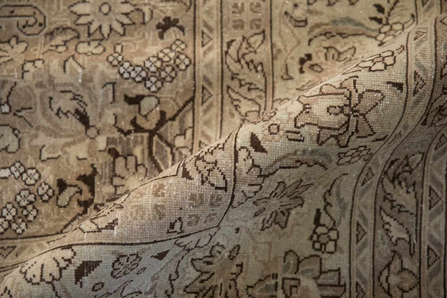 7.5x10.5 Vintage Distressed Tabriz Carpet