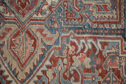 8x11 Vintage Distressed Heriz Carpet