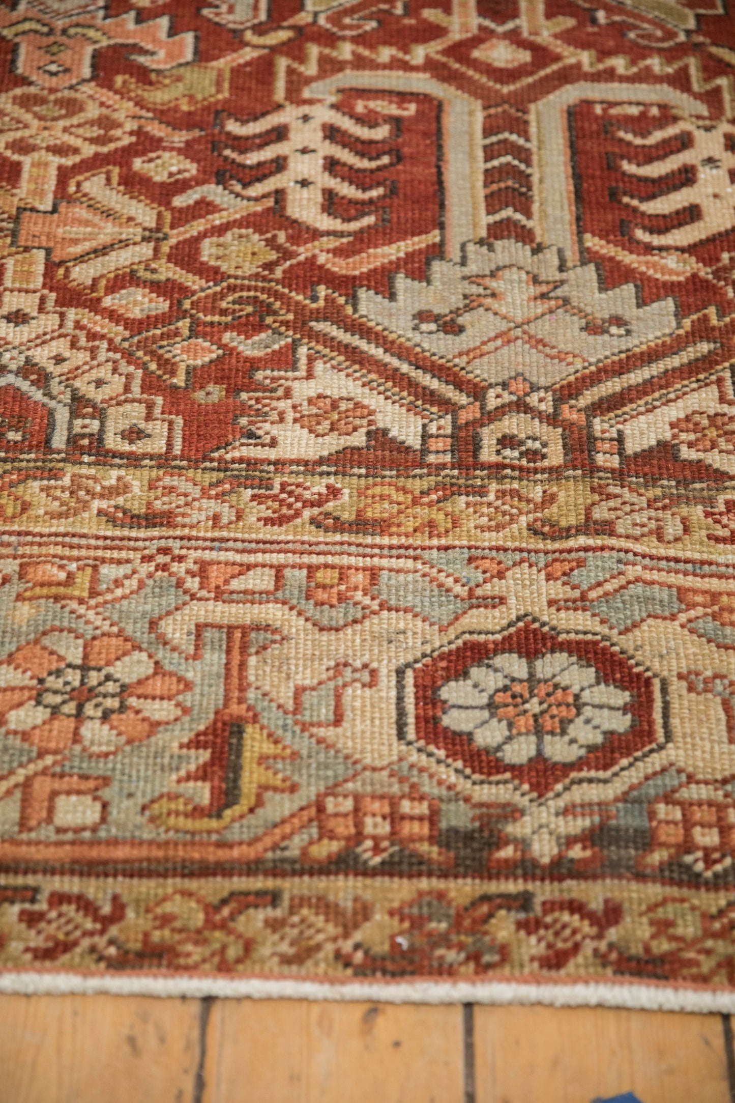 8x10.5 Vintage Distressed Mehrivan Carpet