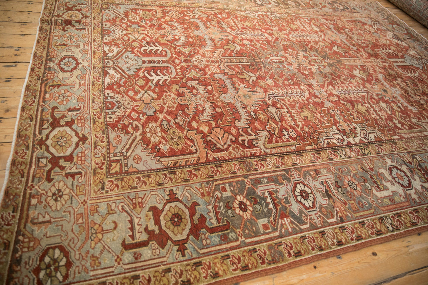 8x10.5 Vintage Distressed Mehrivan Carpet