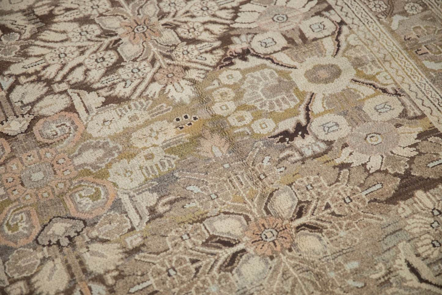 7x10.5 Vintage Distressed Bibikabad Carpet