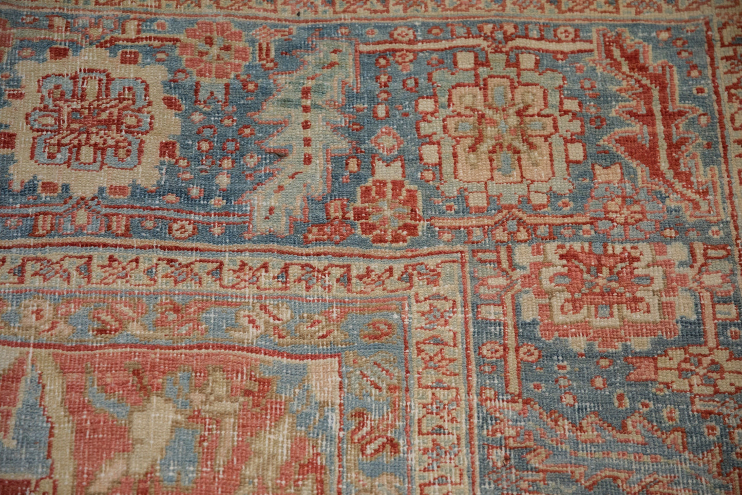 10x13 Vintage Distressed Heriz Carpet