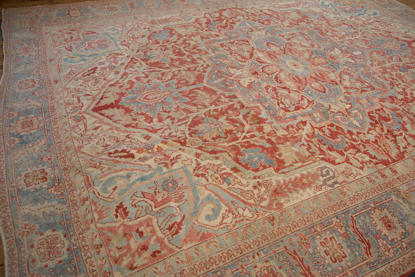 10x13 Vintage Distressed Heriz Carpet