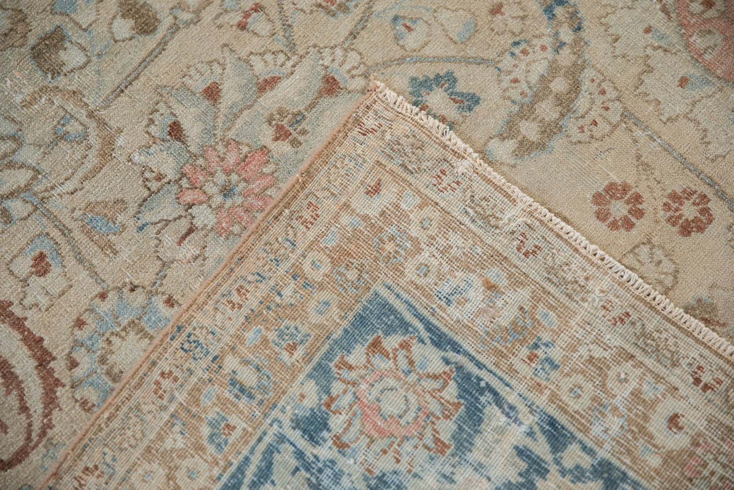 8.5x12 Vintage Distressed Meshed Carpet