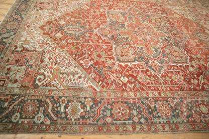 8x10.5 Vintage Distressed Heriz Carpet