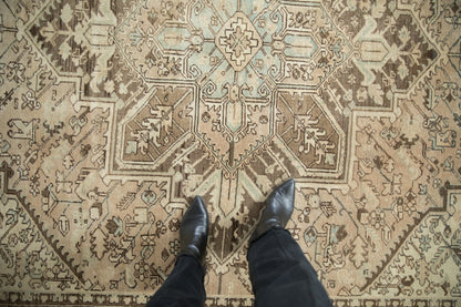 8x11 Vintage Distressed Mehrivan Carpet