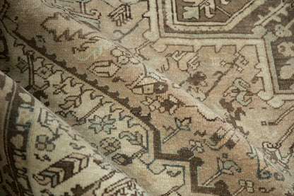 8x11 Vintage Distressed Mehrivan Carpet