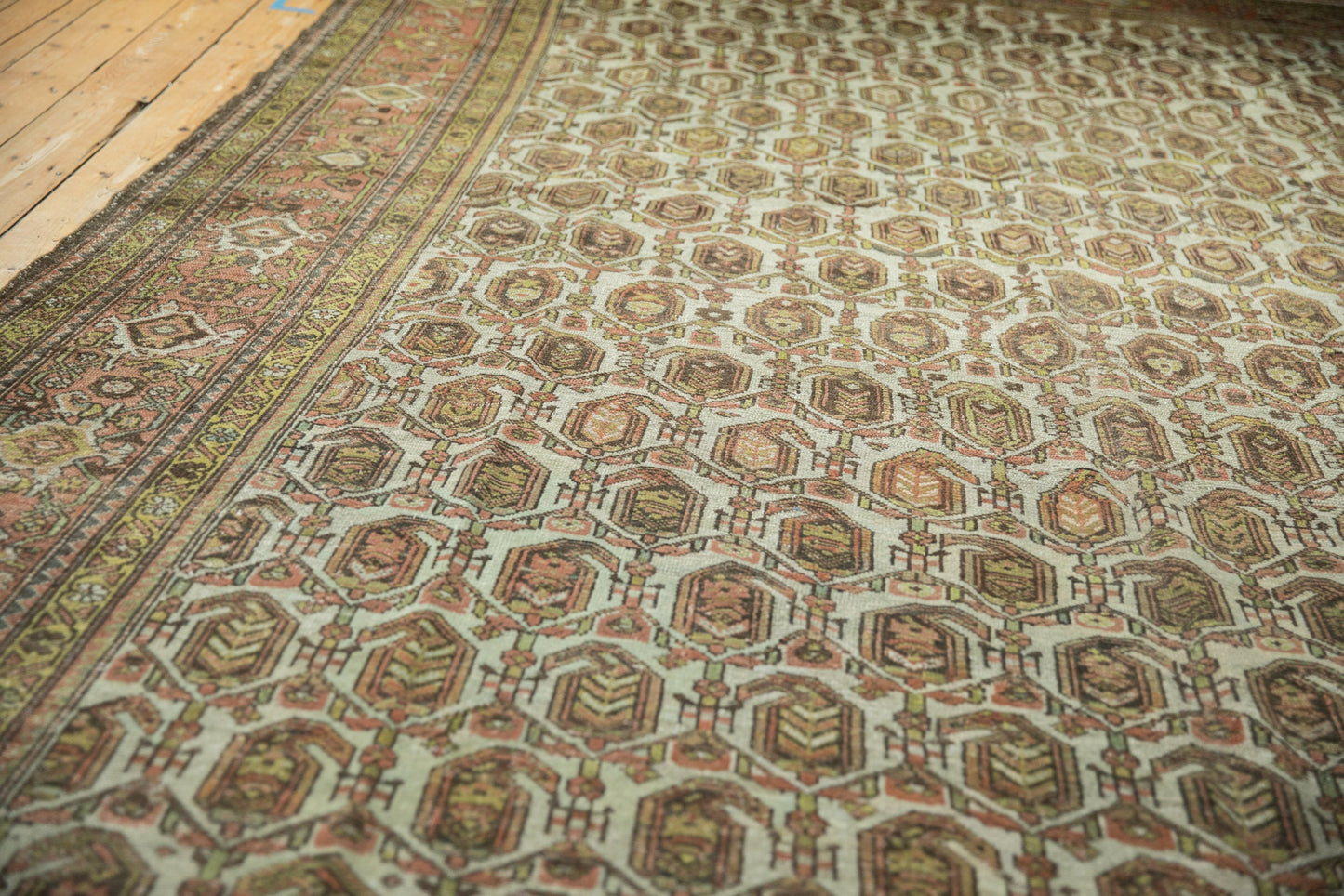 10x15.5 Vintage Distressed Hamadan Carpet