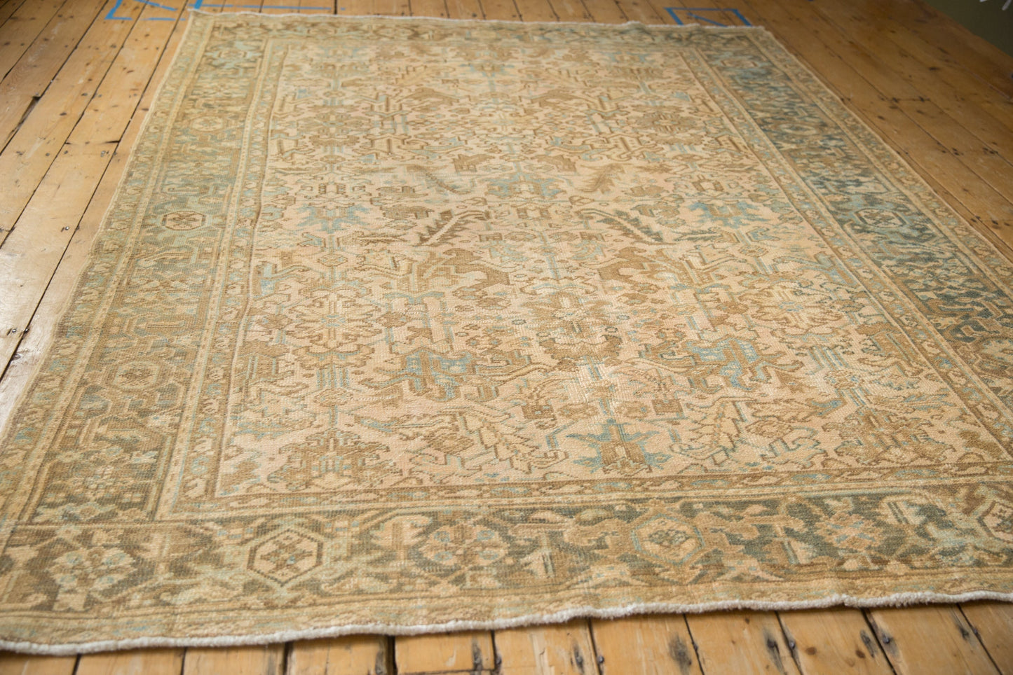 7x9 Vintage Distressed Mehrivan Carpet
