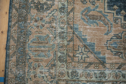 7.5x11 Vintage Distressed Veece Carpet