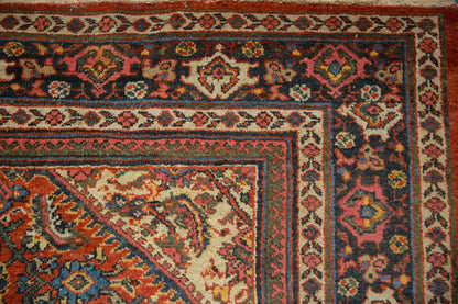 8x10.5 Vintage Mahal Carpet