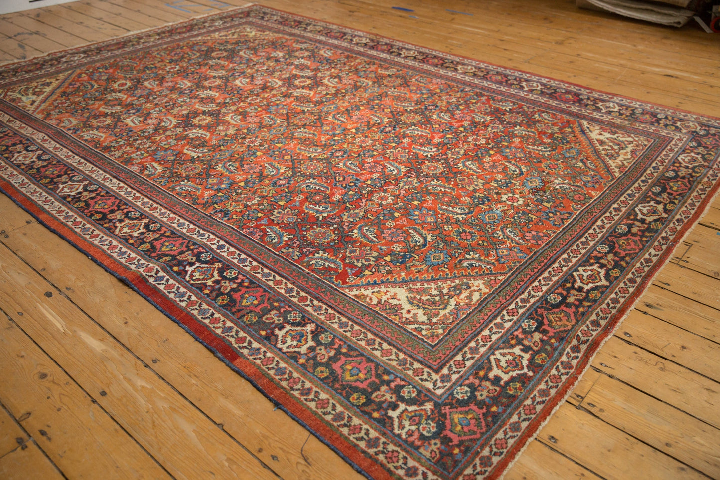 8x10.5 Vintage Mahal Carpet