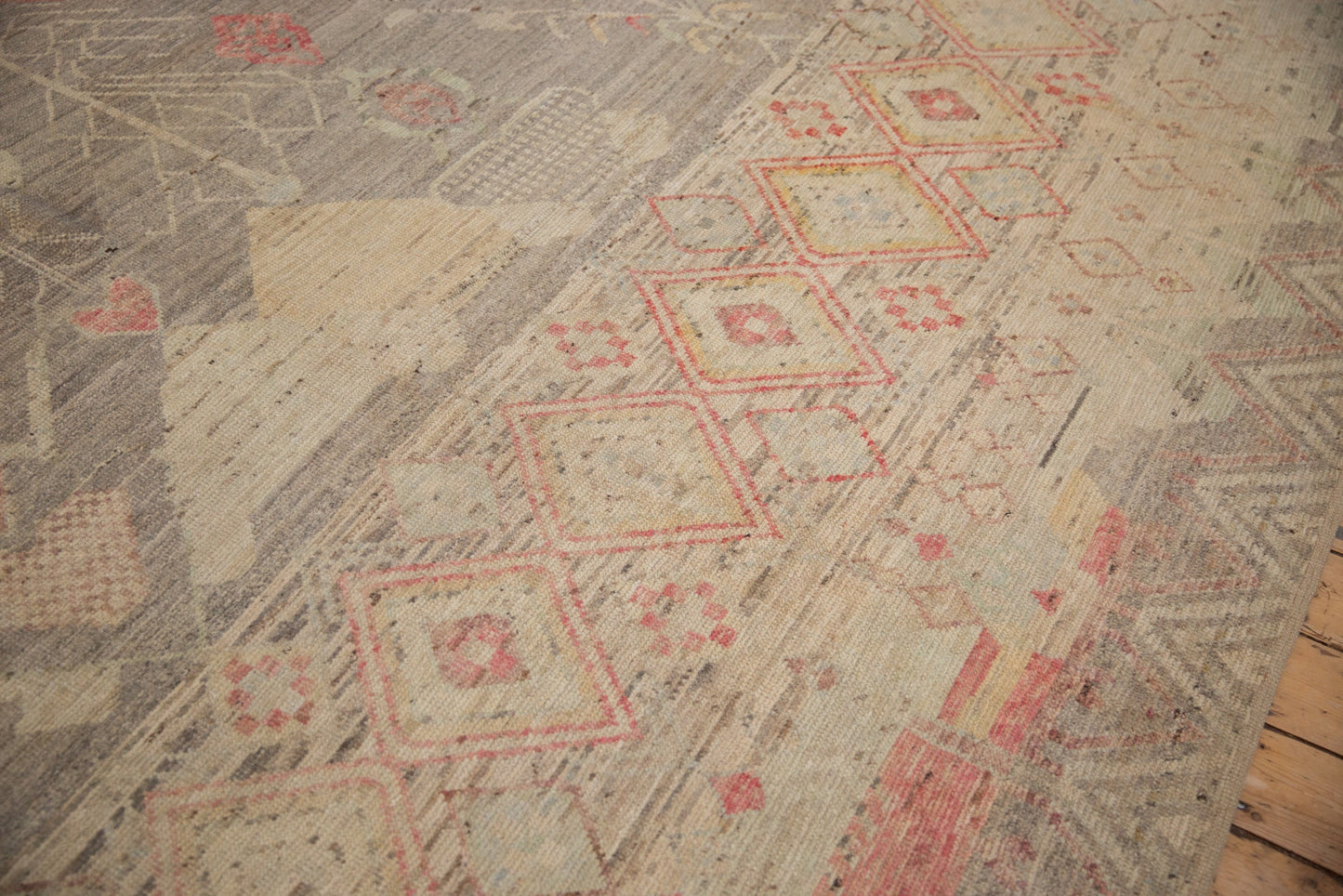 10x14 Pakistani Moroccan Design Carpet