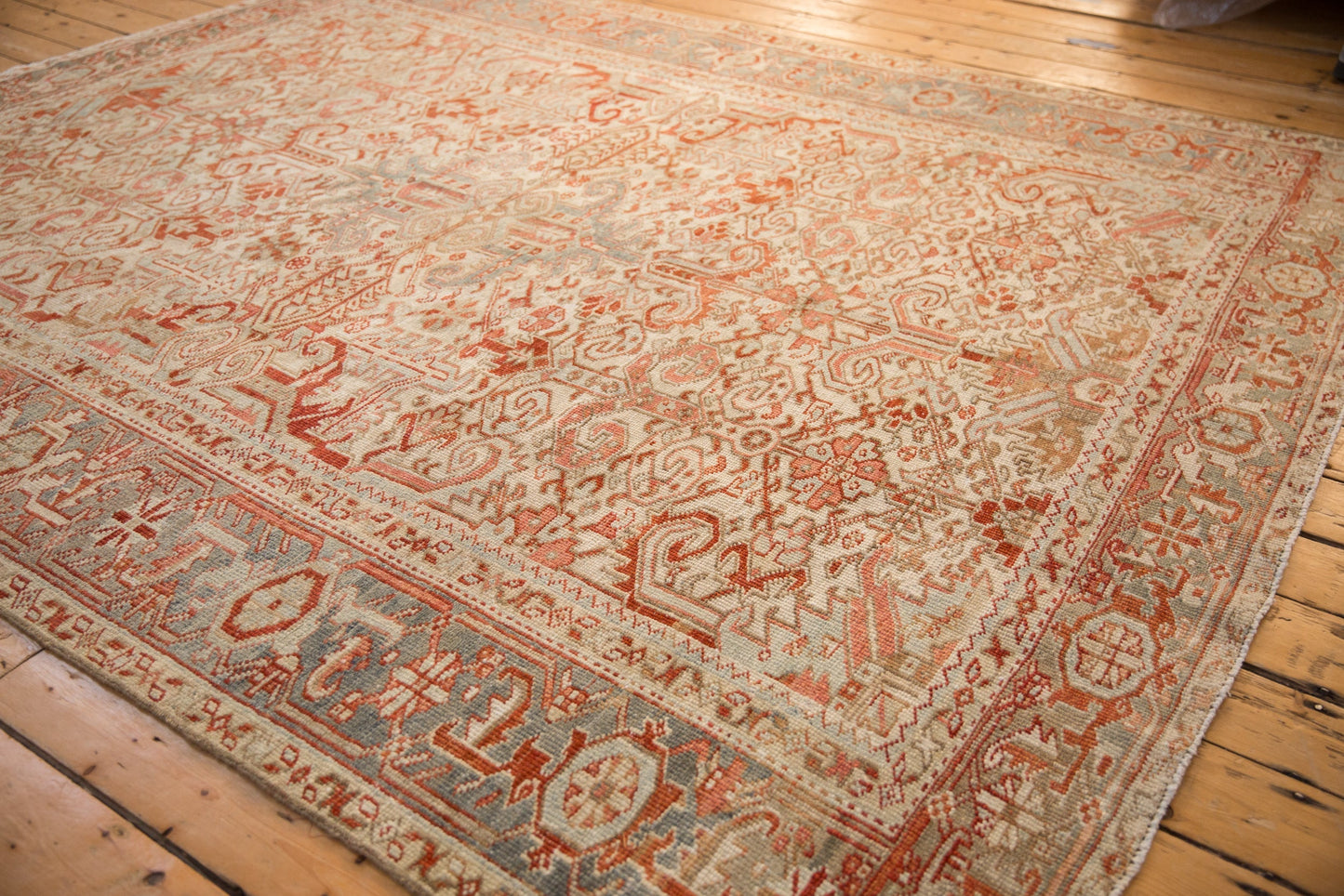 8x9.5 Vintage Distressed Heriz Carpet