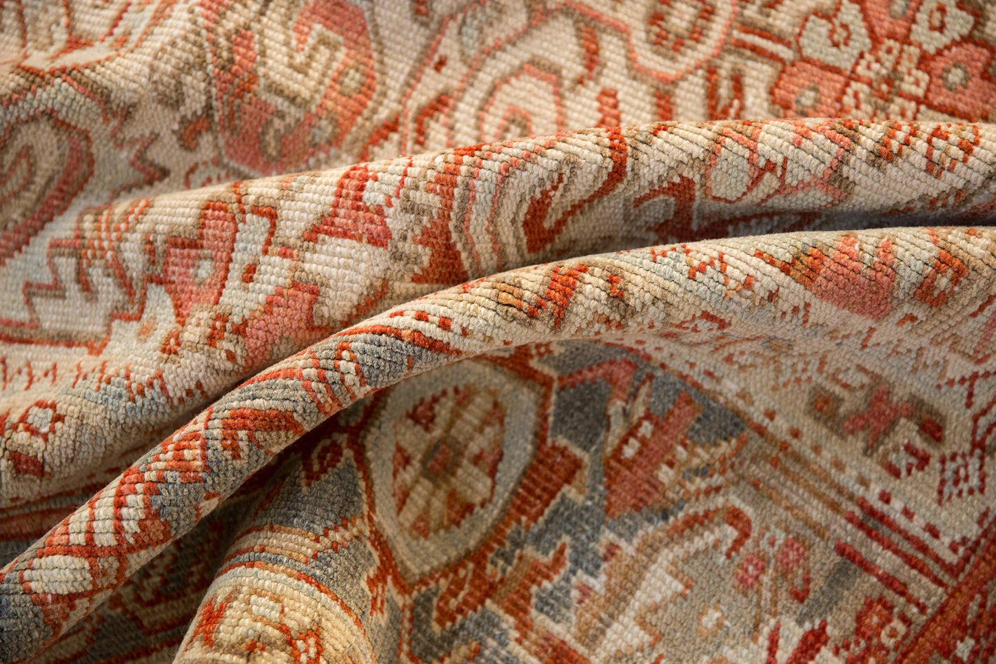 8x9.5 Vintage Distressed Heriz Carpet