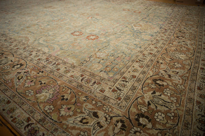 11.5x16 Vintage Distressed Meshed Carpet