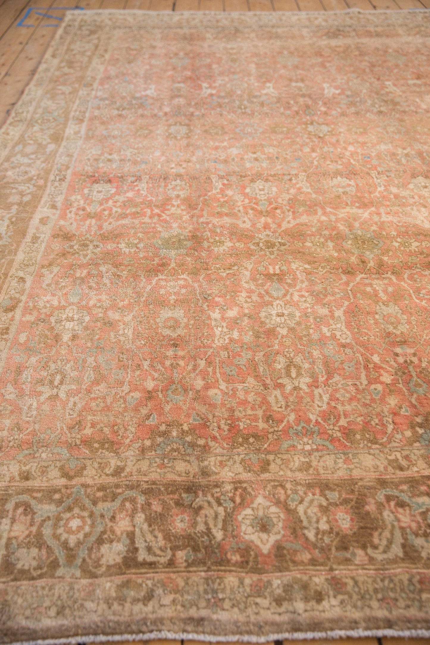7.5x11 Vintage Distressed Bijar Carpet