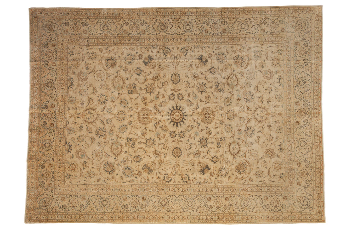 8.5x11.5 Vintage Distressed Kashan Carpet