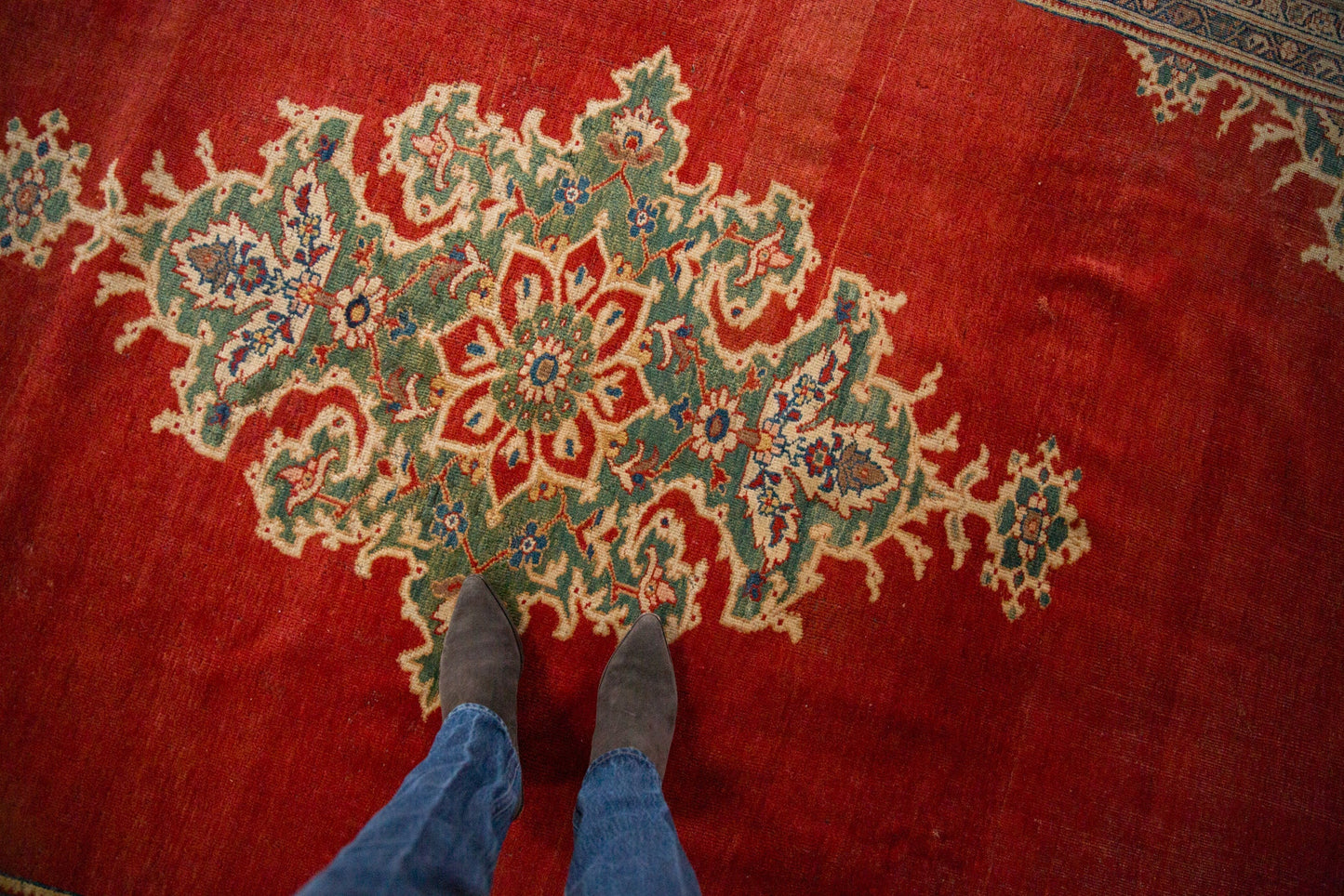 8x11 Vintage Mahal Carpet