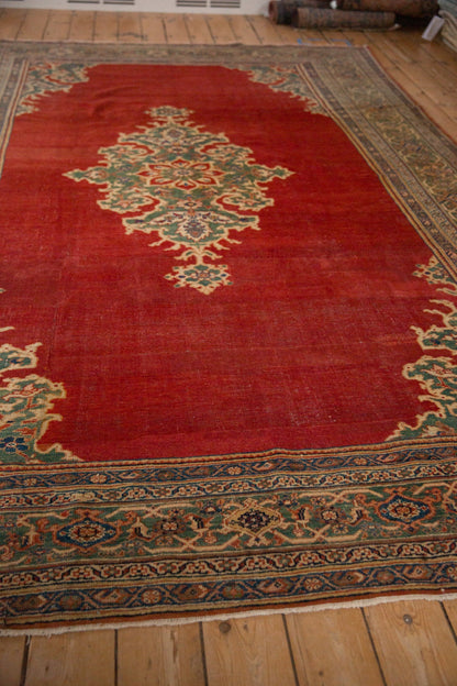 8x11 Vintage Mahal Carpet