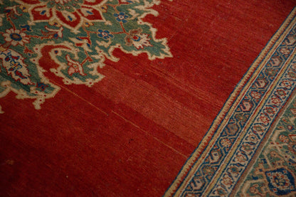 8x11 Vintage Mahal Carpet