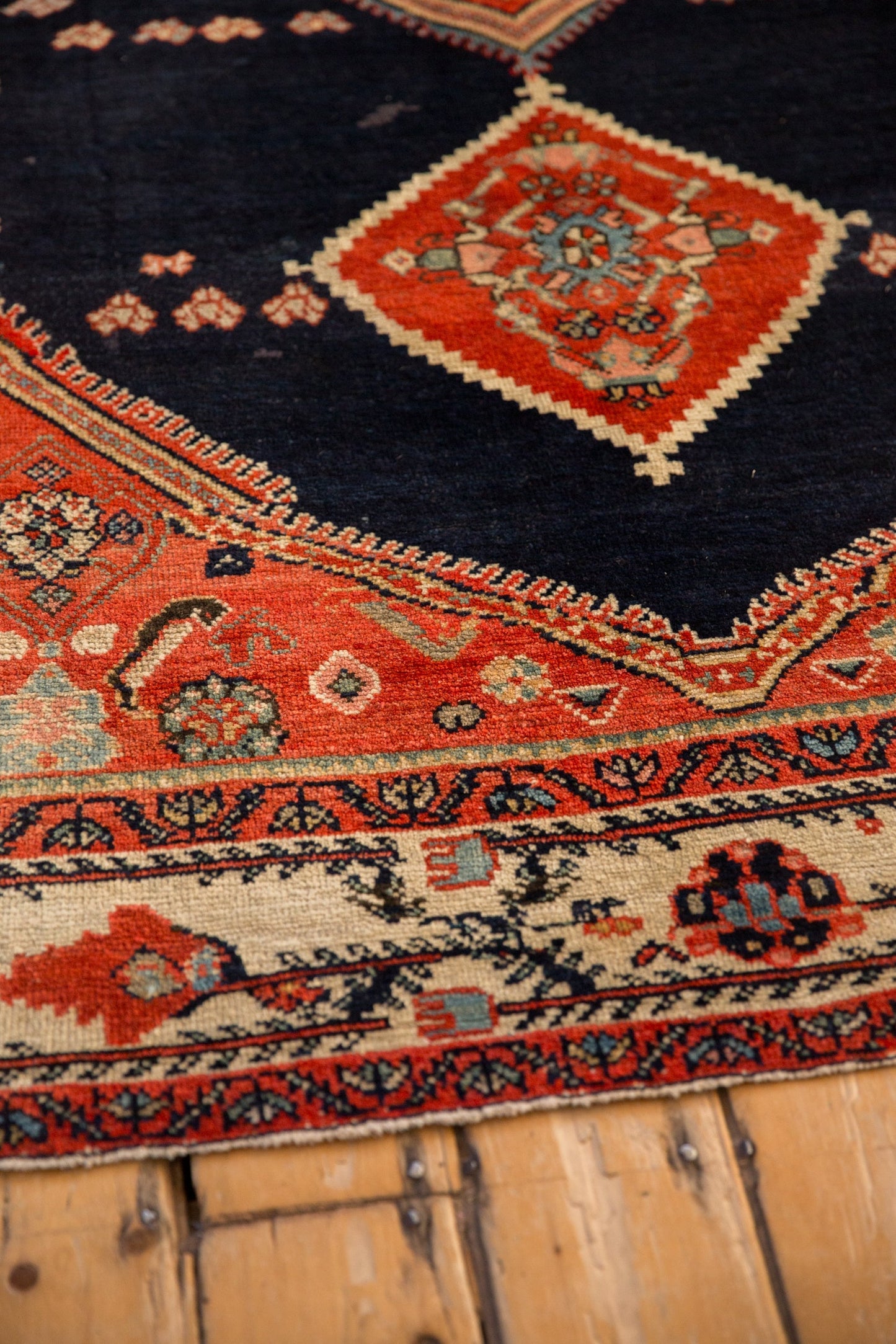 5.5x7.5 Vintage Malayer Carpet