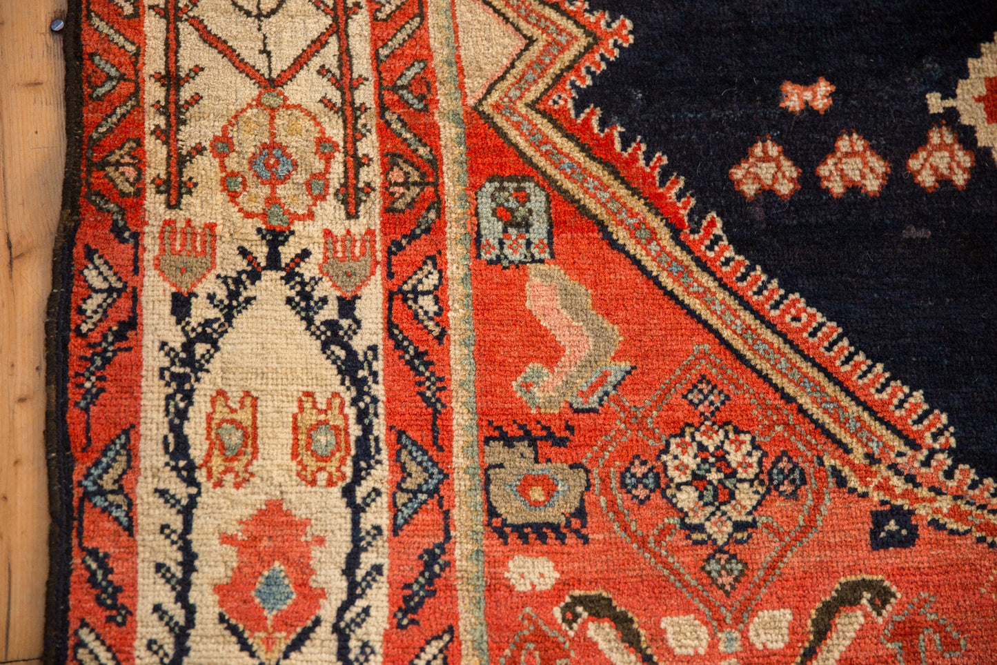 5.5x7.5 Vintage Malayer Carpet