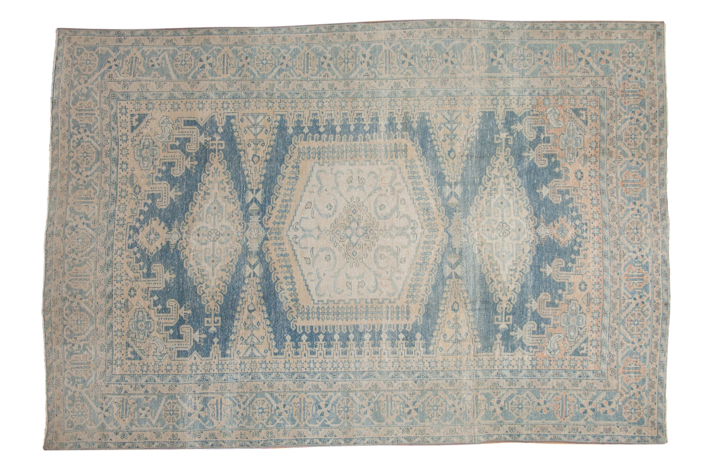 7x10 Vintage Distressed Veece Carpet