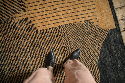 7x9.5 Afghani Moroccan Design Carpet