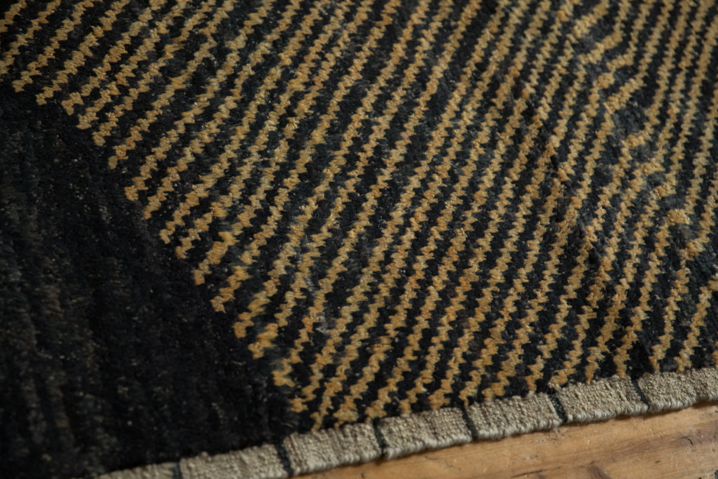 7x9.5 Afghani Moroccan Design Carpet