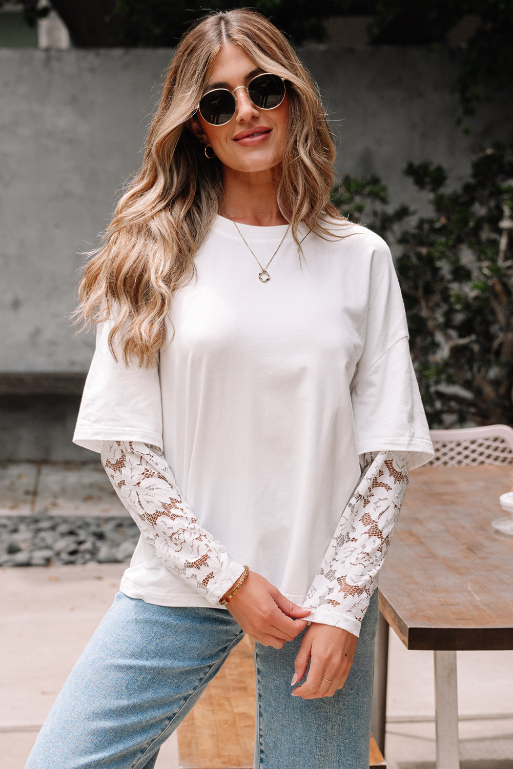 Hallie Spitzen-Longsleeve mit Einsatz und überschnittenen Schultern