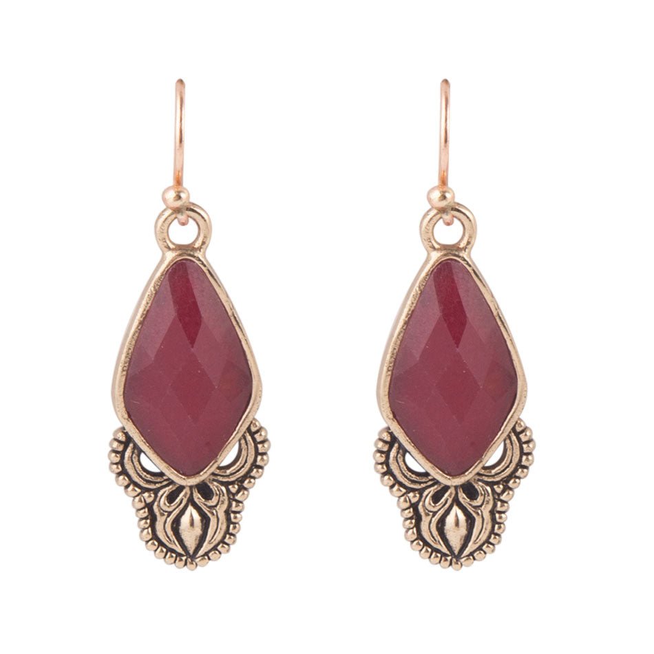 Eleganti orecchini in quarzo bordeaux
