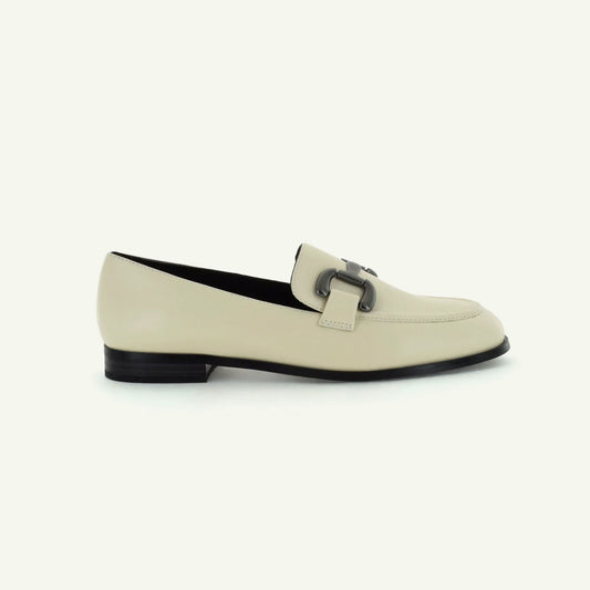 GEORGINA: KLASSISK LOAFER - ECRU
