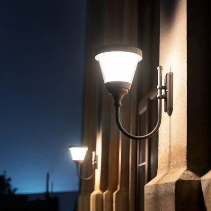 Energisparande solcellsdrivna vägglampor för utomhusgårdsområden
