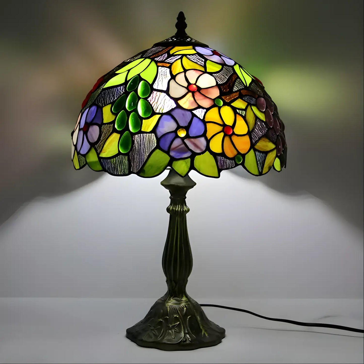 Tiffany Lampskärm med Druva & Tusensköna